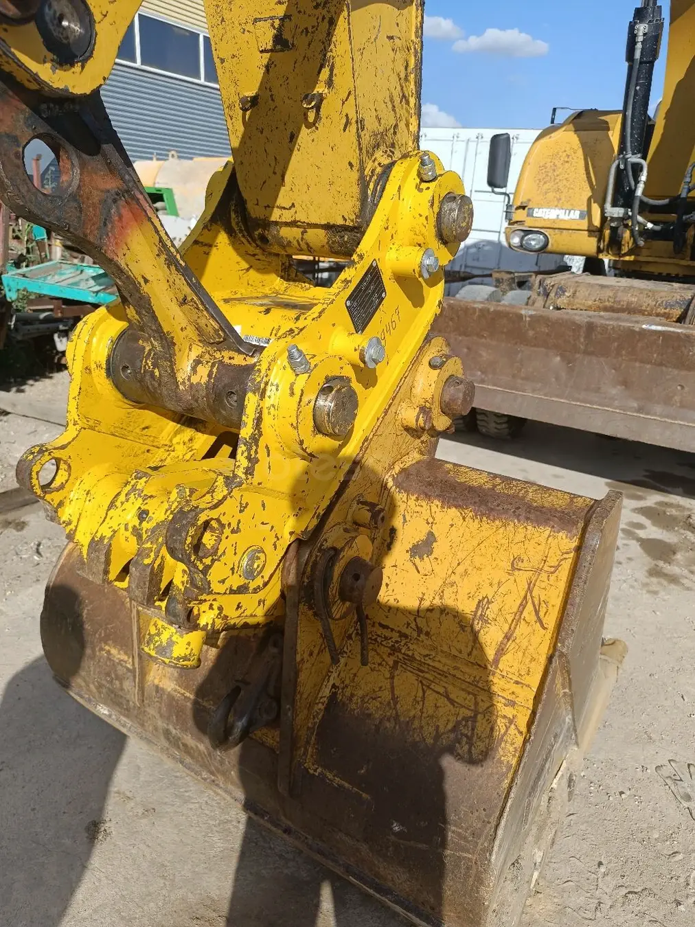 Услуги колёсного экскаватора - фото 3