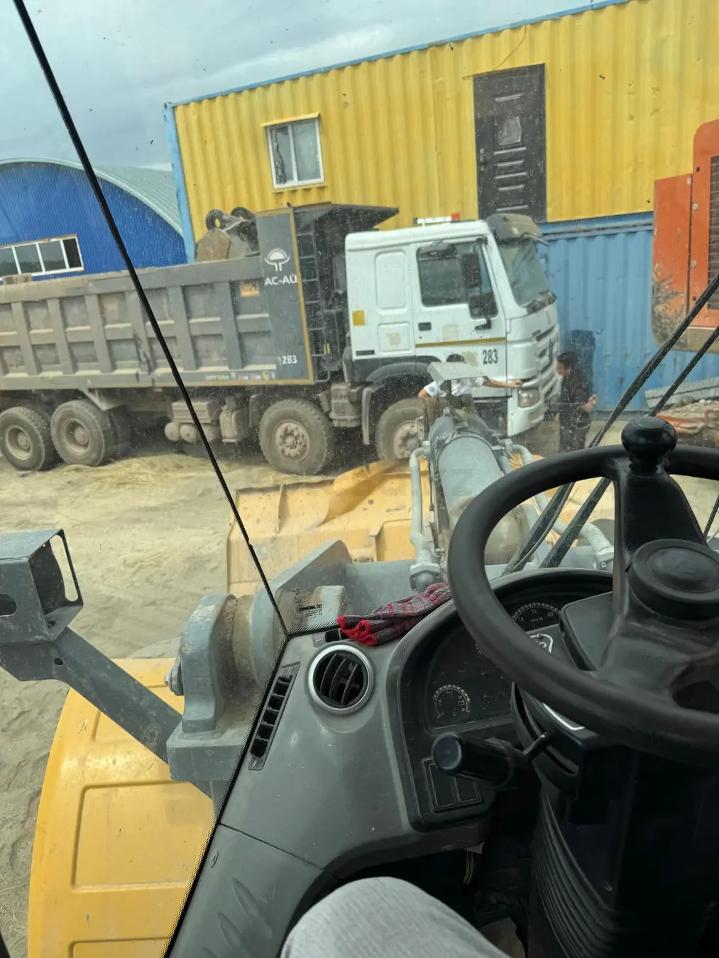 XCMG ZL50GN (Фронтальный погрузчик) - фото 8