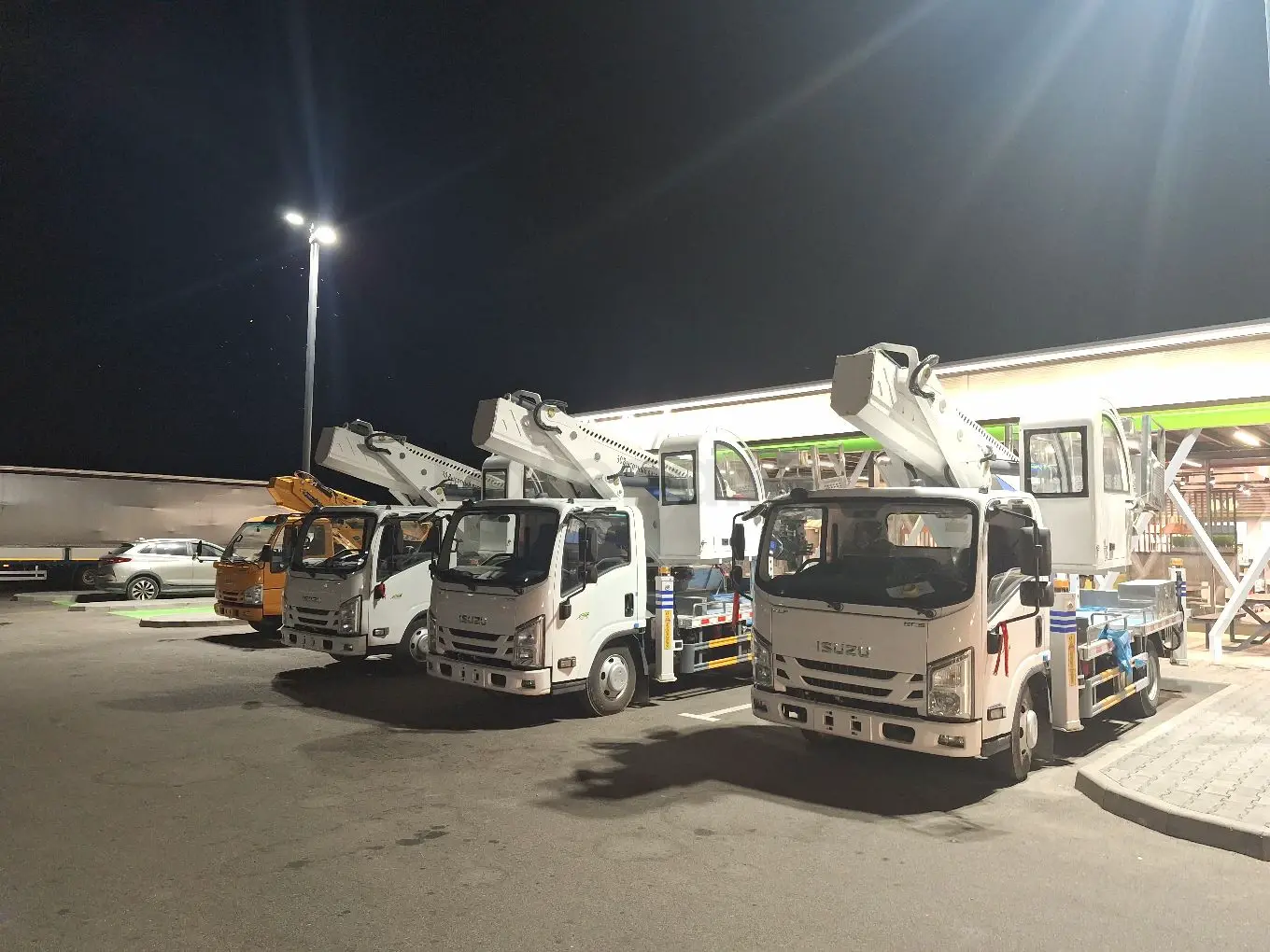 Автовышка, услуги автовышки, АГП, Кобра