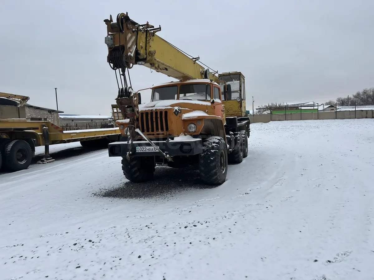 Кран 25 т. Актобе - фото 3