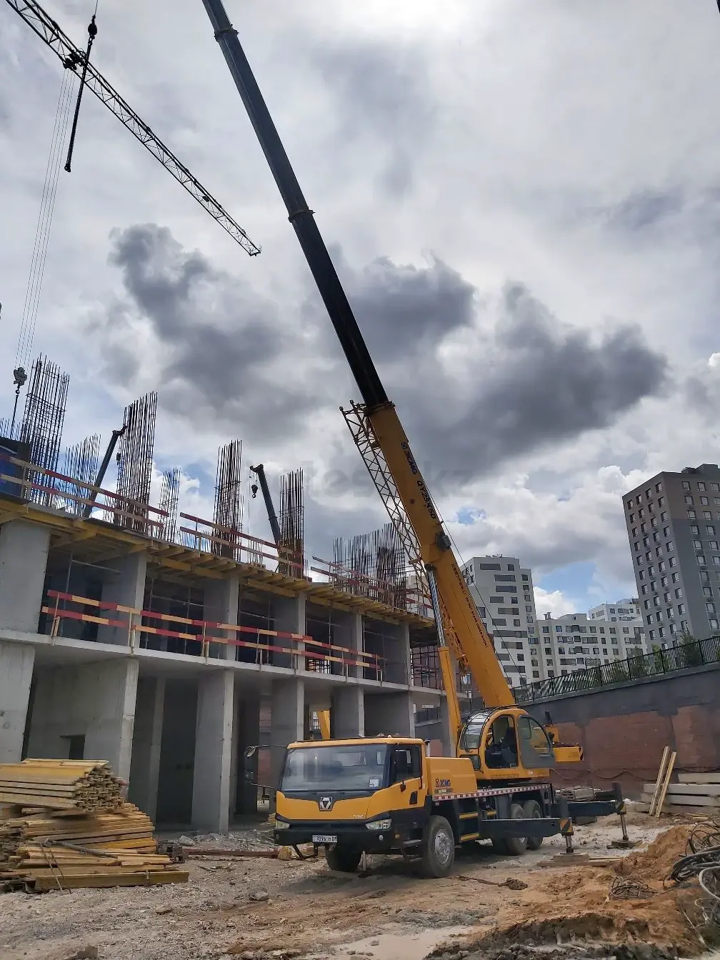 Автокраны QY25K5 - фото 6