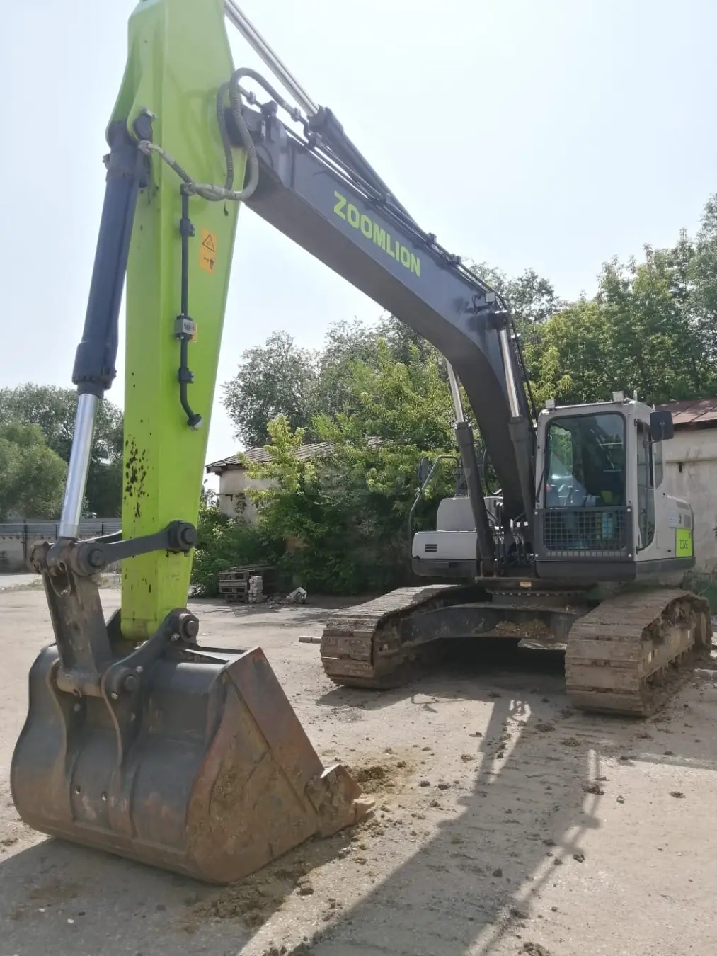 Гусеничный экскаватор - фото 2