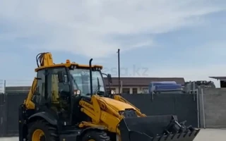 Трактор экскаватор 3 в 1