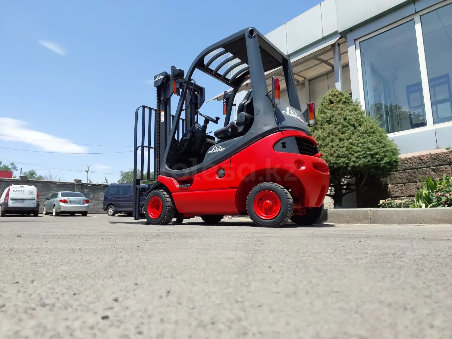 Аренда Японских вилочных погрузчиков от 1,5тонны до 3 тонн - фото 5