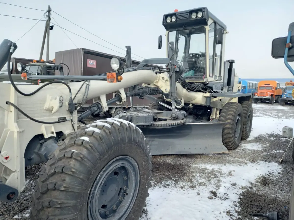 Экскаватор-погрузчик САТ - фото 4