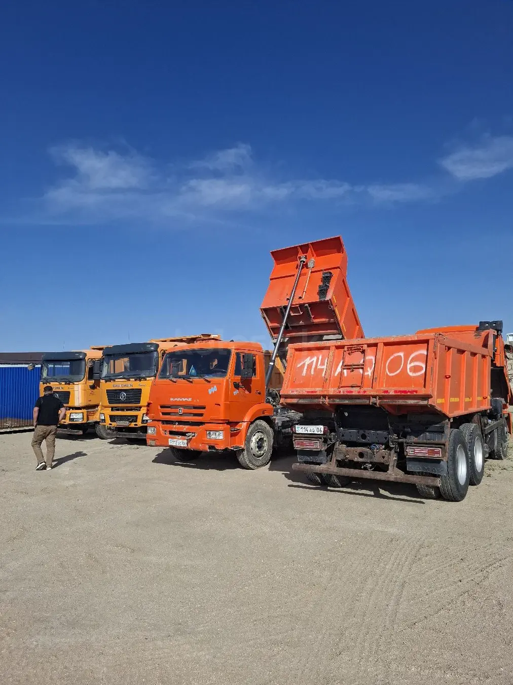 Камазы, шахманы и прочая спецтехника аренда