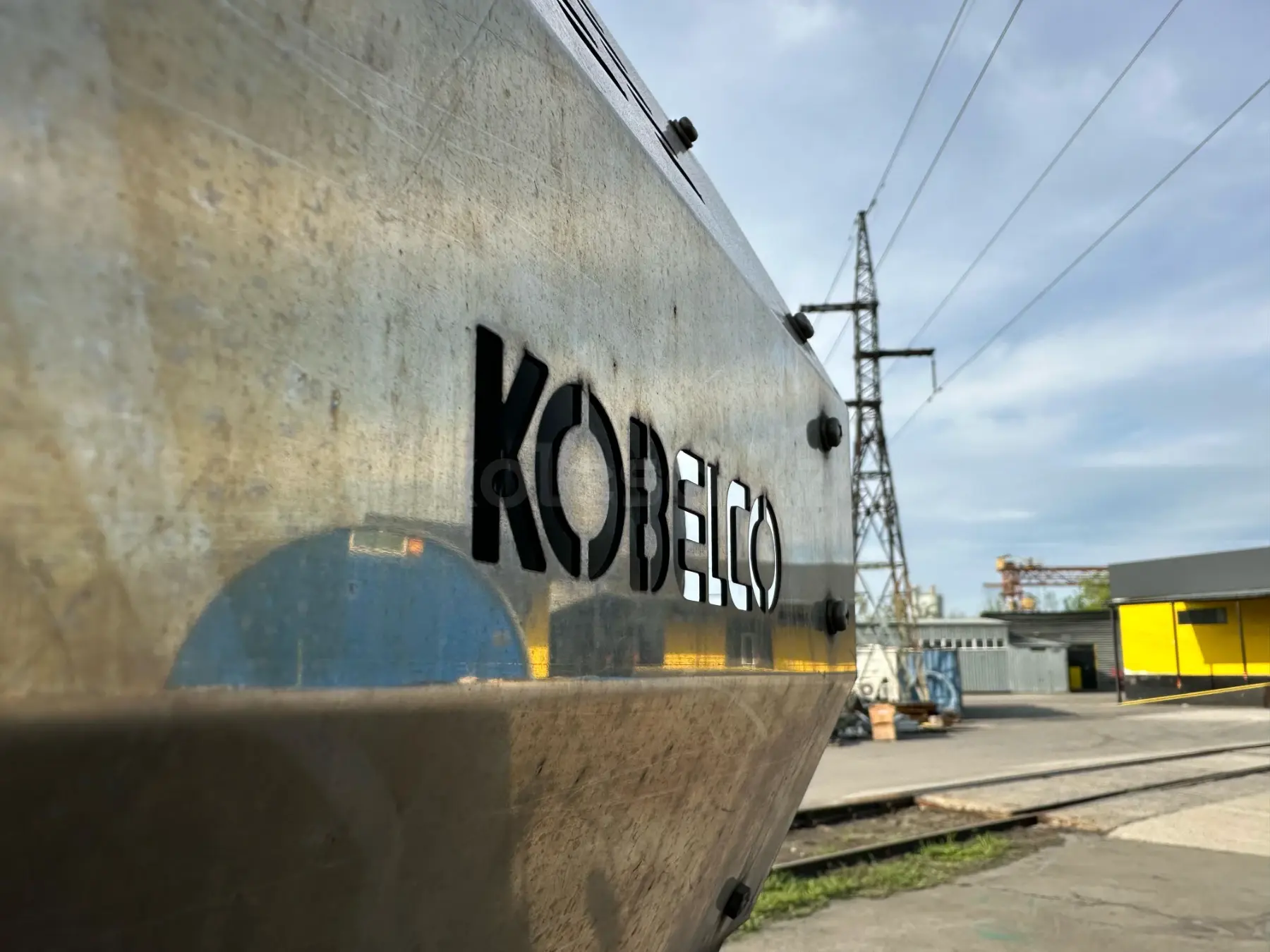 Аренда японского короткобазного крана 35 тонн