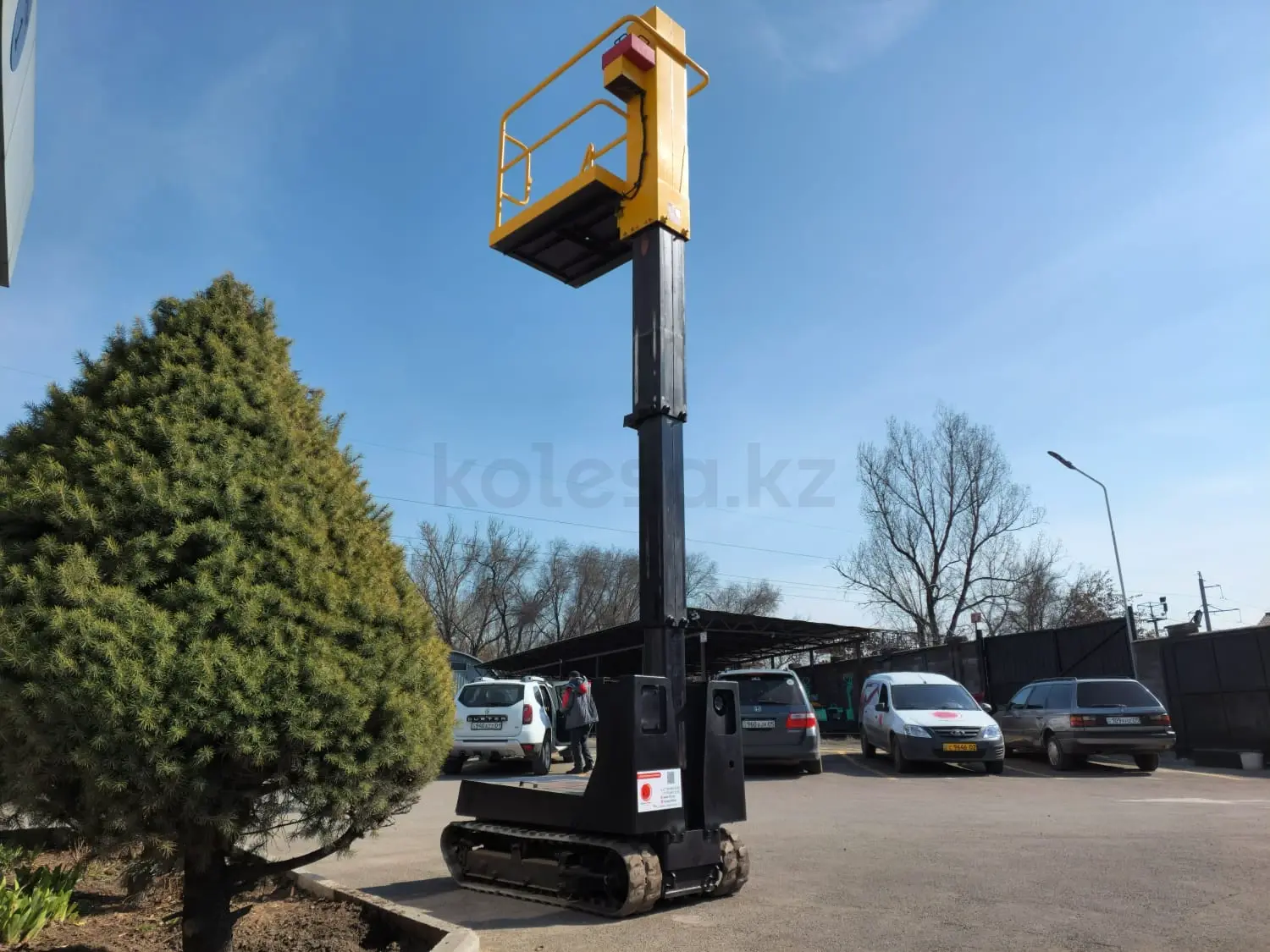 Аренда самоходных электрических подъемников 4, 6 и 8 метрво - фото 2