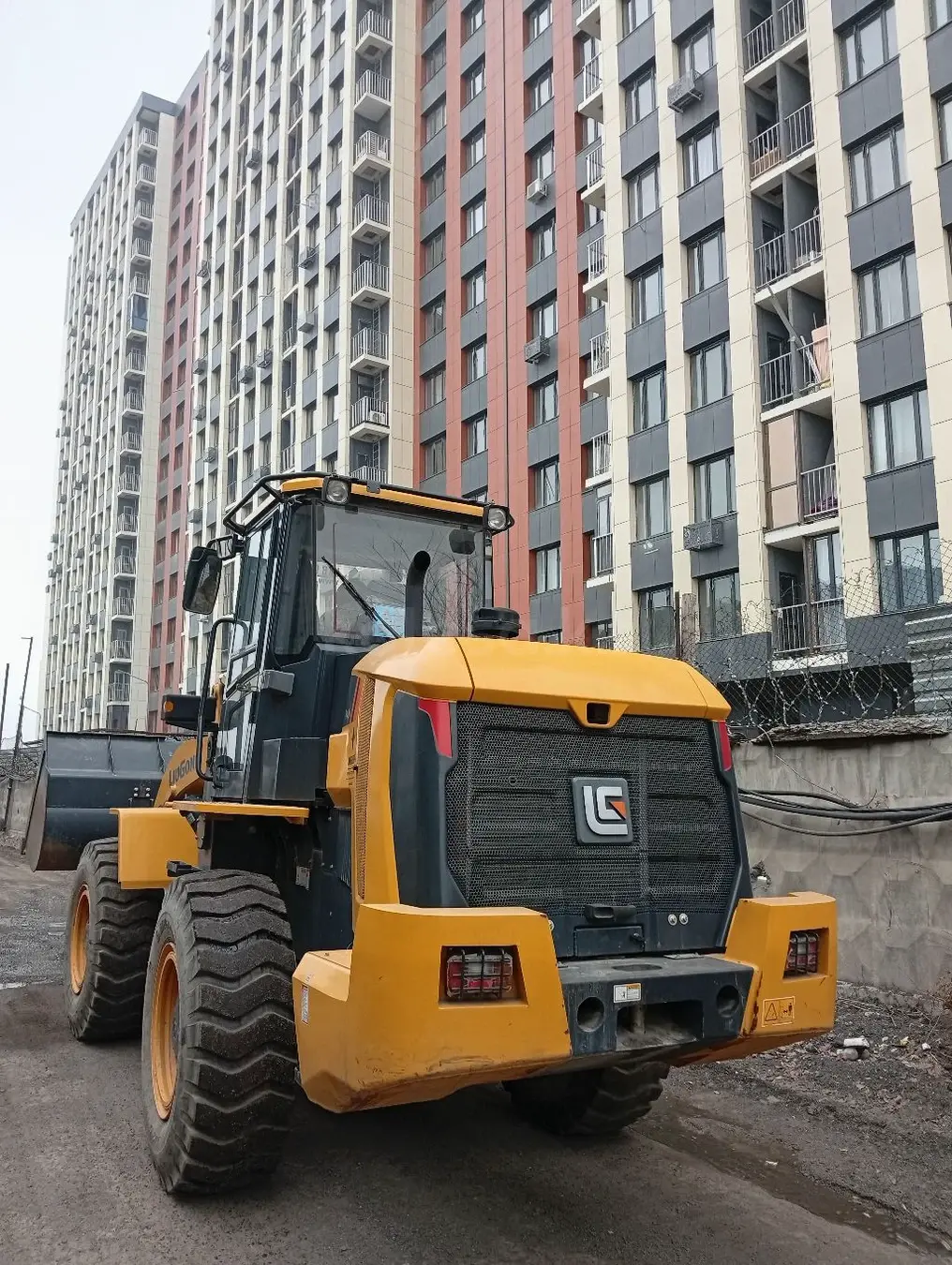 Аренда погрузчика - фото 2