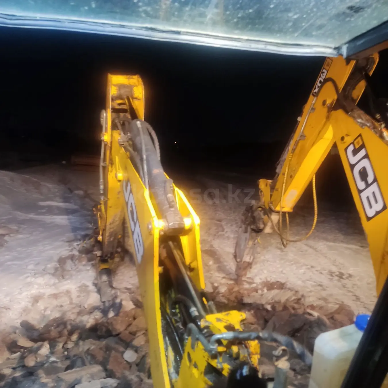 Аренда экскаватора — погрузчика - фото 3