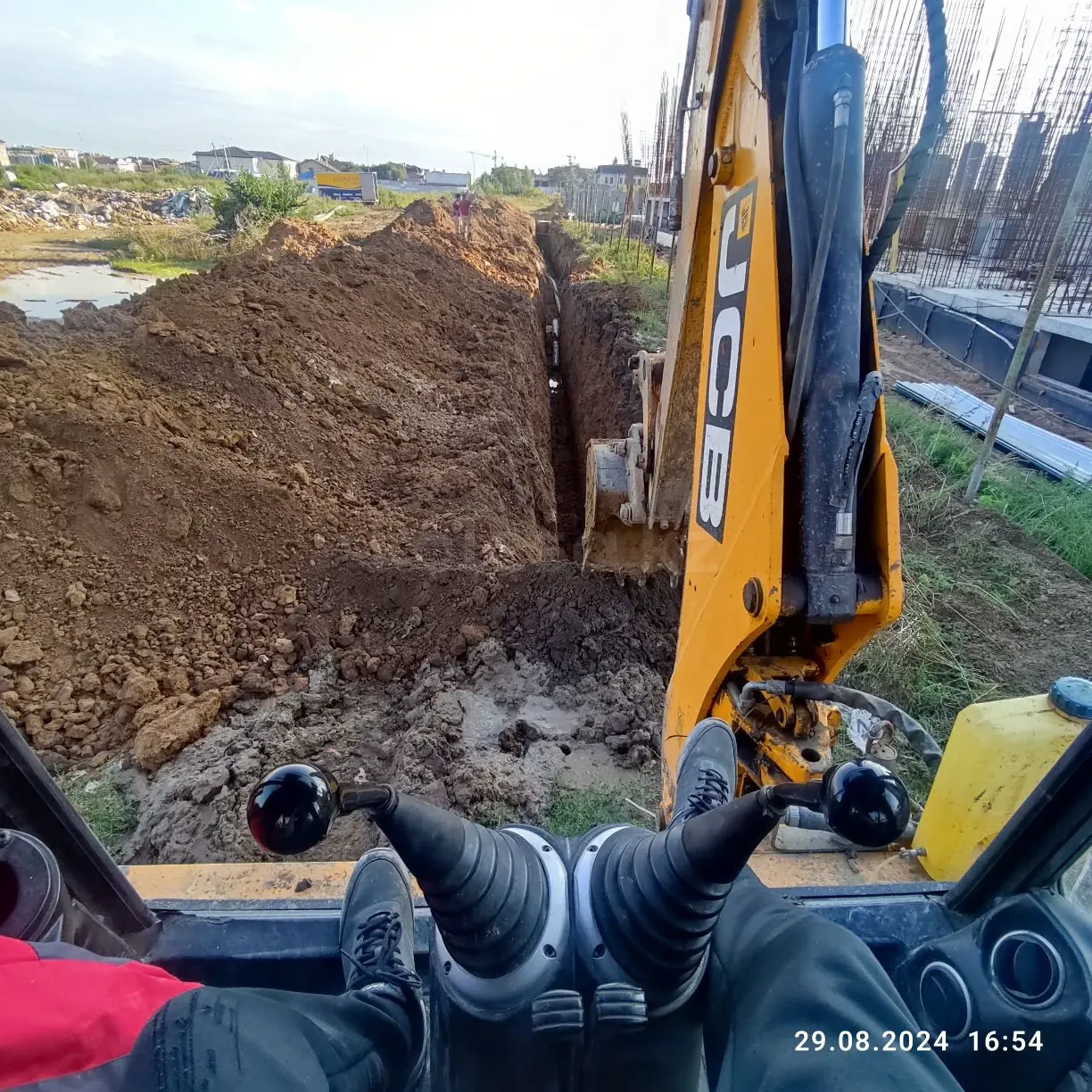 Аренда экскаватора — погрузчика - фото 7